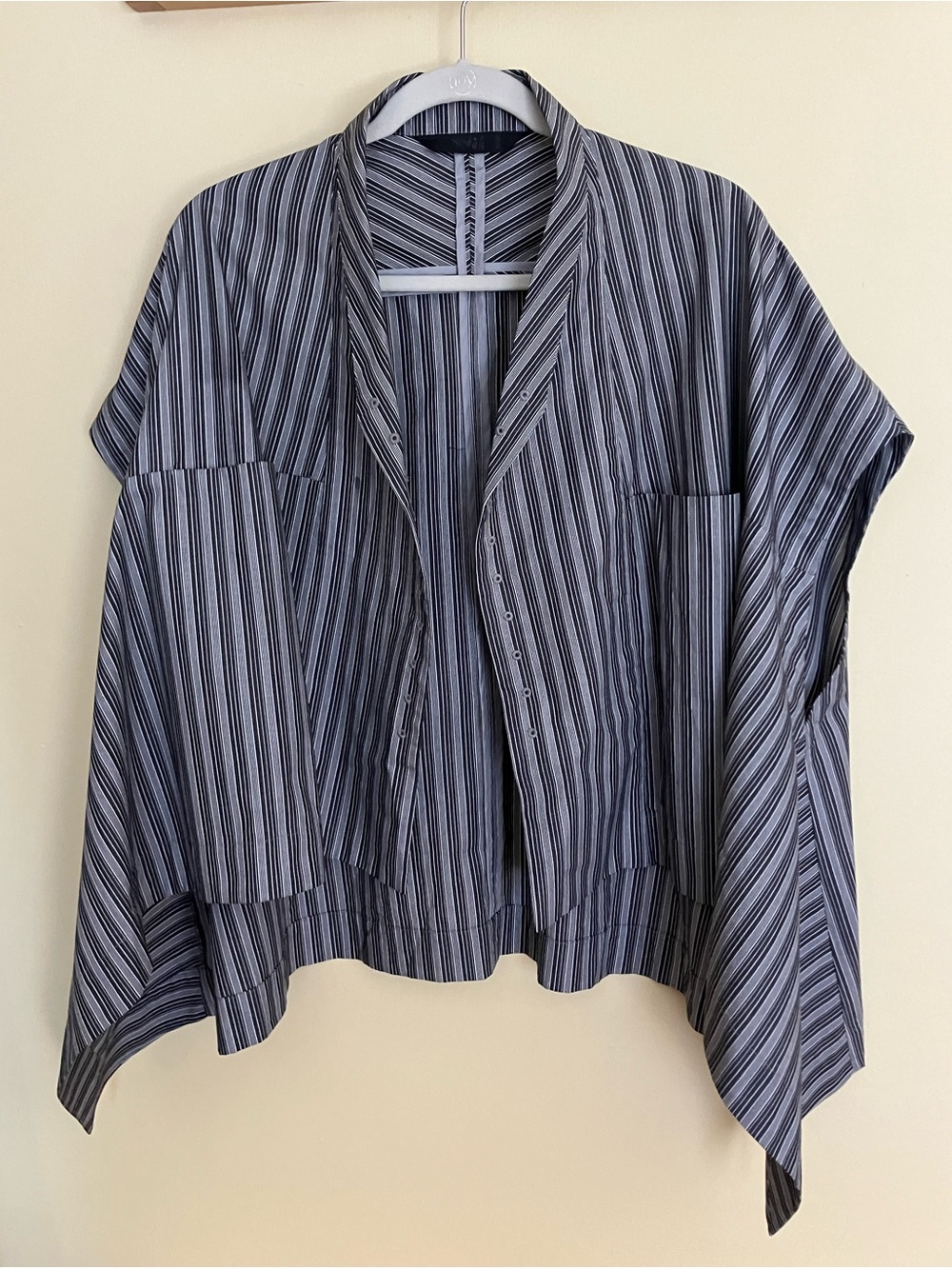 Moyuru Black and White Deconstructed Shirt Jacket Gilet Street Style Free Size